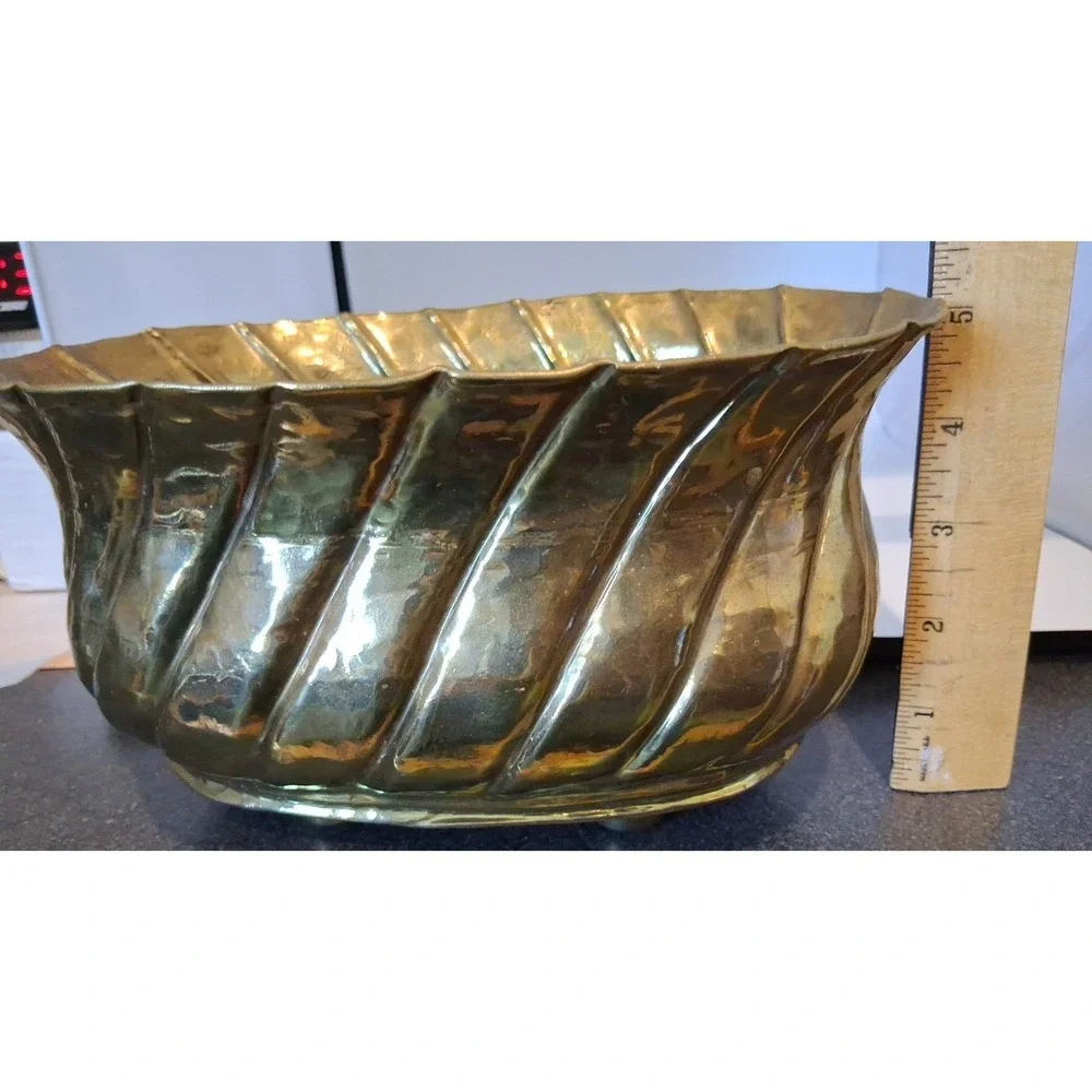 Vintage Brass Italian Style Footed Planter Cache pot Large 9